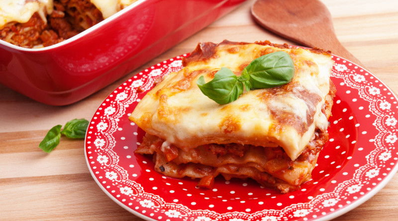 Lasagne plněné masovo-rajčatovou směsí