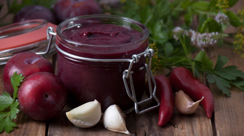 Chilli švestková omáčka